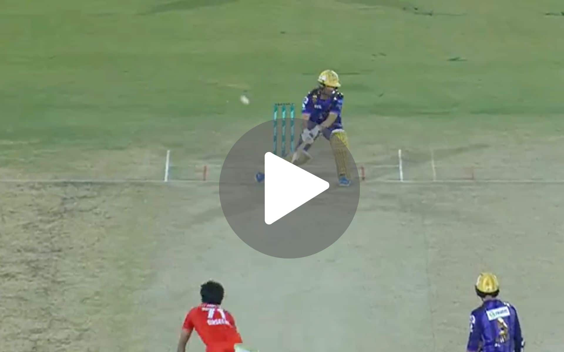[Watch] Naseem Shah Gets Hammered By Omair Yousuf's Counterattack In PSL Eliminator 1